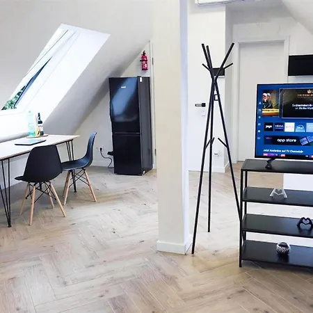 Alfa Studio-apartment 2 Betten Kueche Bad L Smarttv Wifi L Porsche & Bosch L 2 Beds Kitchen Bath Bs21a11 Appartement