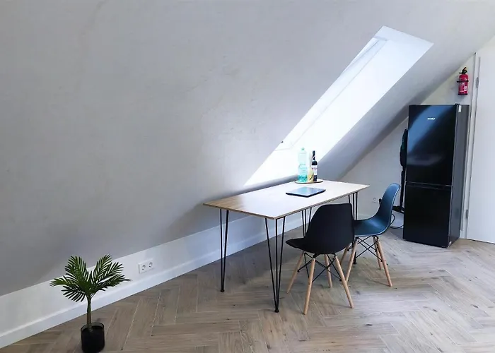 Апартаменты Alfa Studio-apartment 2 Betten Kueche Bad L Smarttv Wifi L Porsche & Bosch L 2 Beds Kitchen Bath Bs21a11 *