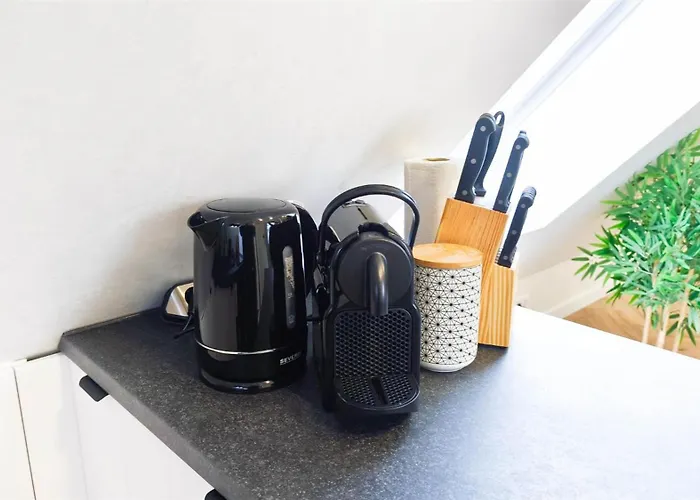 Апартаменты Alfa Studio-apartment 2 Betten Kueche Bad L Smarttv Wifi L Porsche & Bosch L 2 Beds Kitchen Bath Bs21a11 *